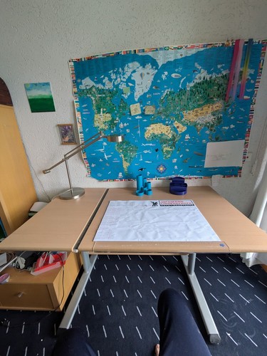 Kinderschreibtisch